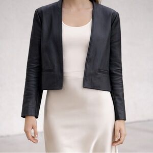 Torrid Cropped Faux Leather Jacket Black Open Front Minimal Size 1 Collarless